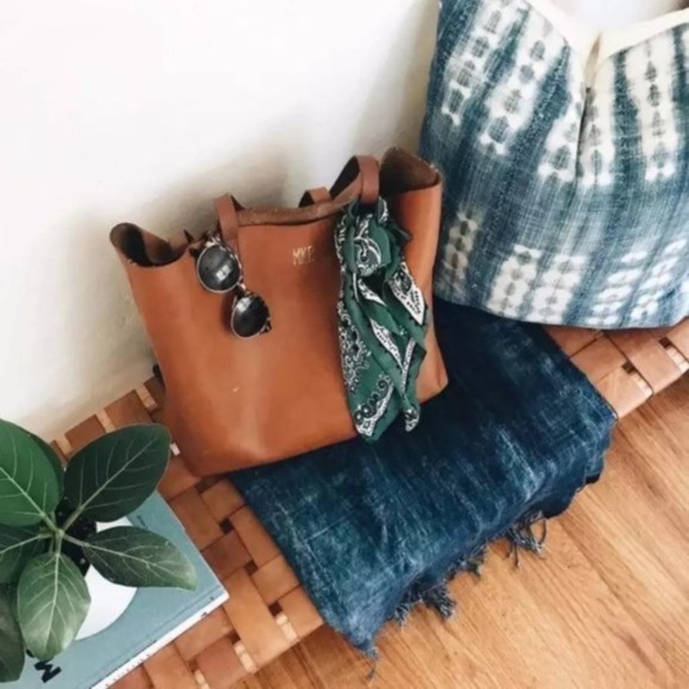 Madewell Silk Bandana *NEW* - Picture 4 of 6